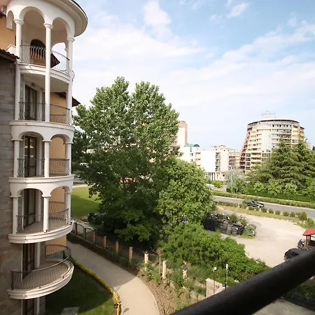 Arendoo In Avalon Apartment
