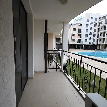 Arendoo In Avalon Apartment *